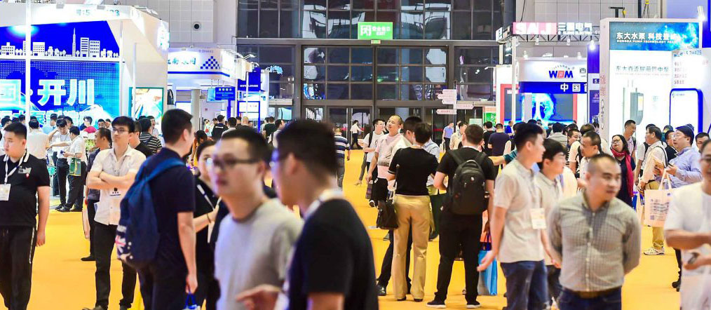 感恩有你，期待明年再聚！